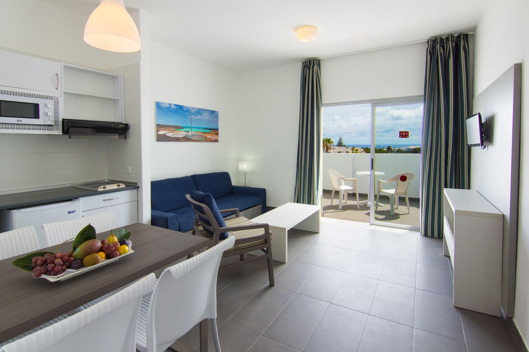 Apartamentos Ficus Costa Teguise Eksteriør bilde